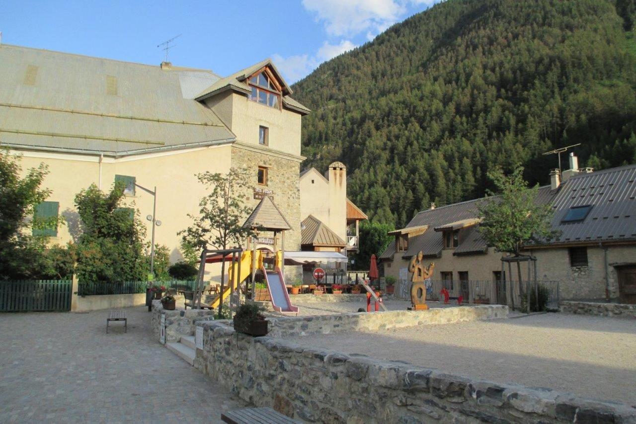 Le Gite Les Melezes Villar-dʼArène 외부 사진